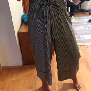 Cropped wide leg pants